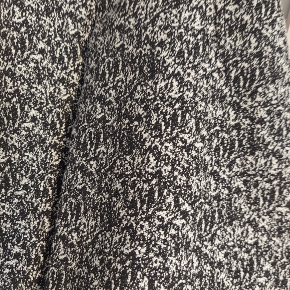 🆕NWT-BR black and white size 6P skirt - Picture 10 of 16